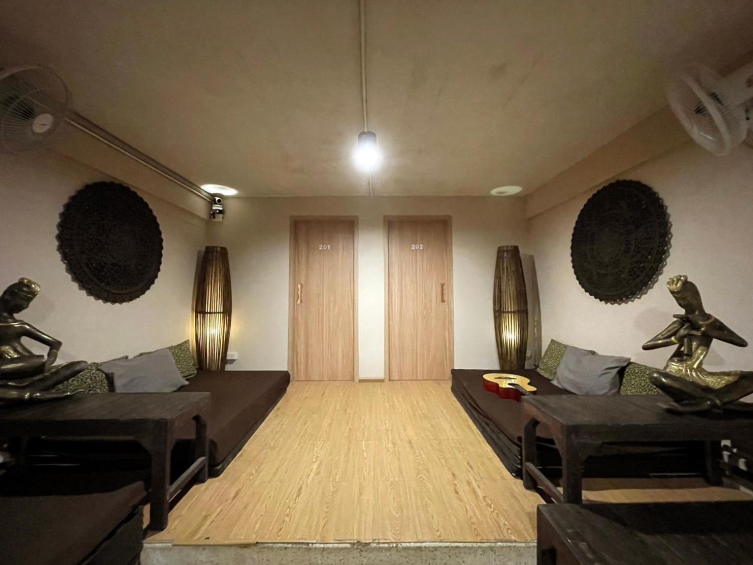 Mind Day Hostel Khaosan Bangkok Eksteriør bilde